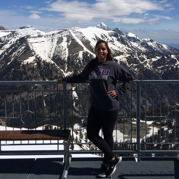 Meet your Posher, Haley - Picture 1 of 1